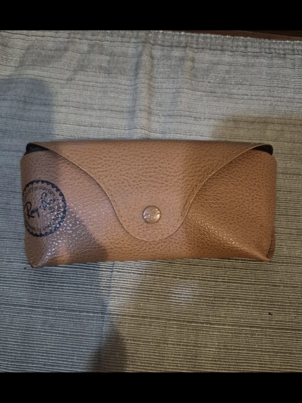 Ray-Ban Brown Sunglasses Case - Classic Protective Pouch